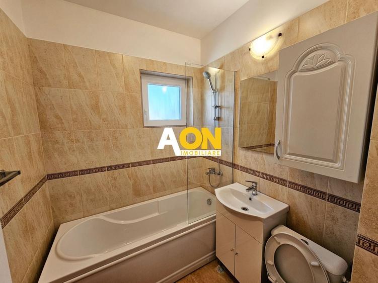 Apartament cu 2 camere decomandat, mobilat în Central