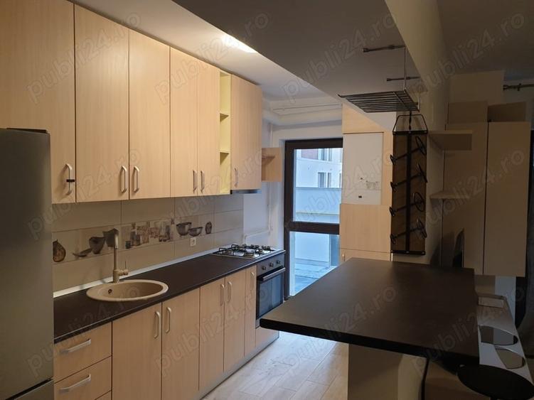 Apartament cu 2 camere decomandat în Drumul Taberei