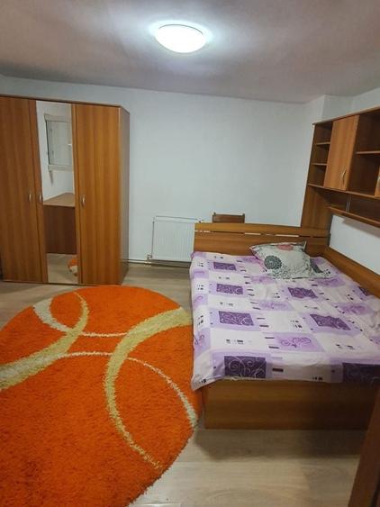 Inchiriez 2 camere la curte stil apartament cu 2 camere - 6