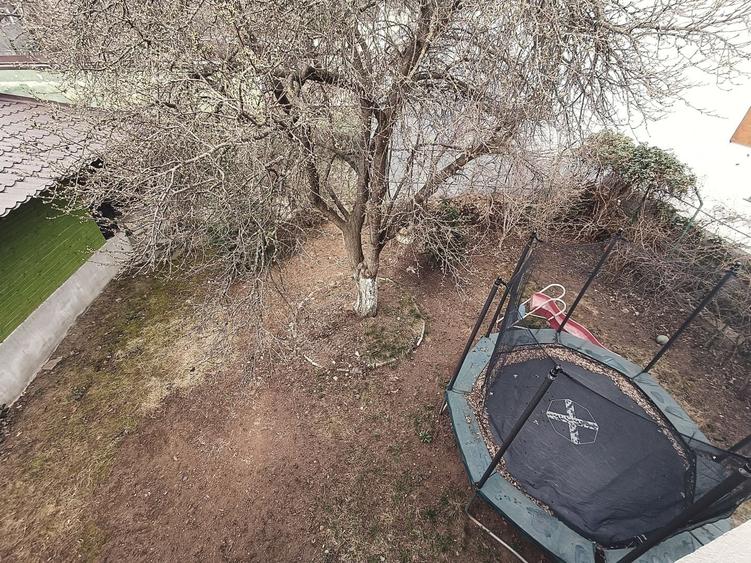 Casă individuală cu 4 camere cu Canalizare în Gruia
