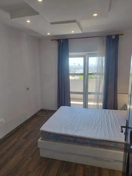 Apartament cu 2 camere decomandat în Bd. Independenței