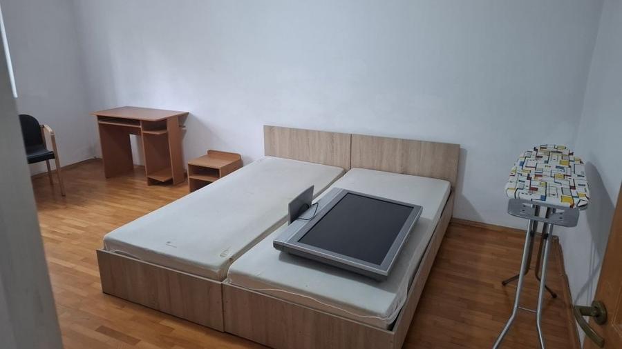 Apartament de inchiriat cu 2 camere 1800 lei - 2