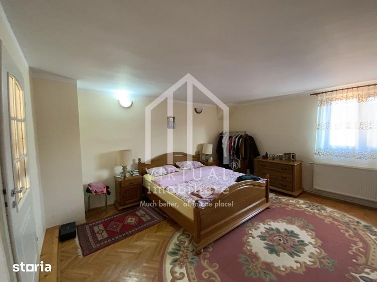 Casă cu 6 camere cu Teren 979 Mp în Rășinari
