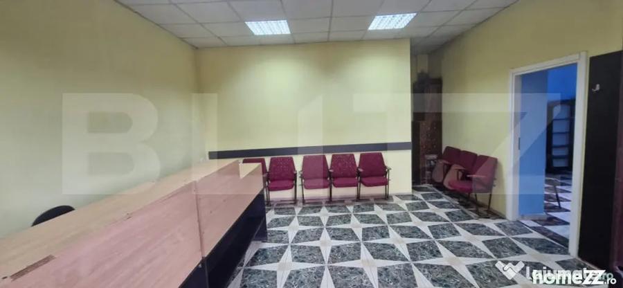 Casă cu 2 camere cu Teren 1138 Mp în Central