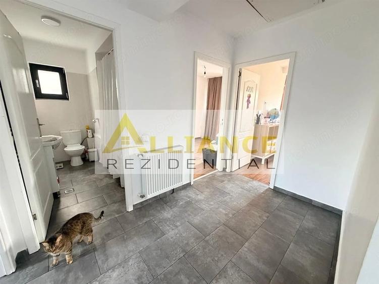 Duplex - 4 camere - 2 bai - 200mp teren - 10