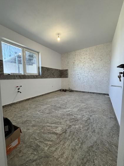 Casă cu 3 camere în Barza