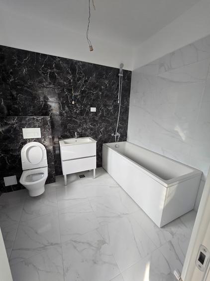 Apartament cu 3 camere decomandat în Frumoasa