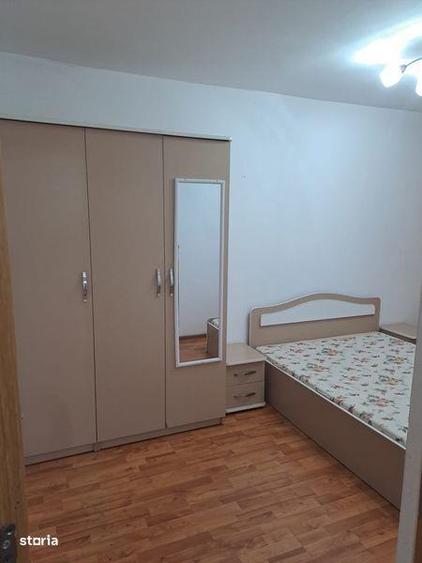 Apartament cu 3 camere în Ostroveni