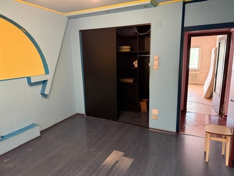 Apartament cu 3 camere decomandat în Timpuri Noi