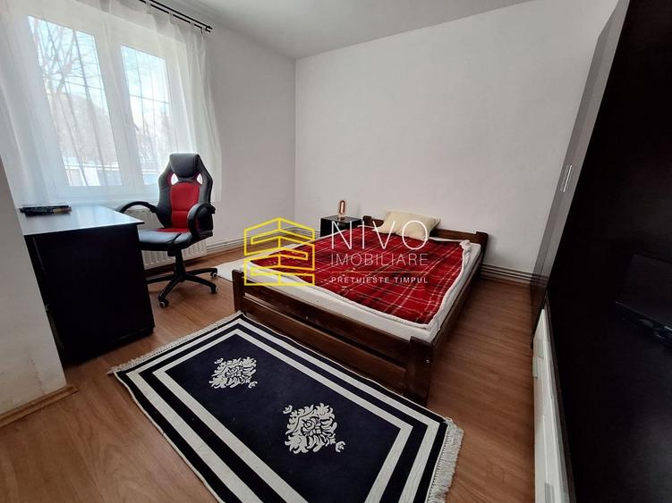 Apartament cu 3 camere decomandat în Tudor
