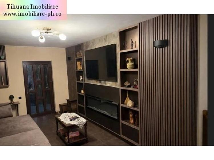 Casă individuală cu 10 camere cu Canalizare în Malu Roșu