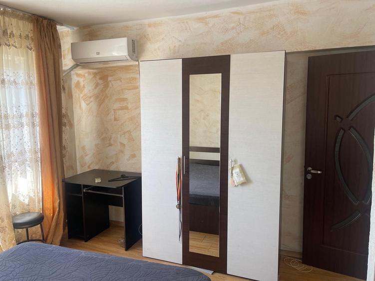 Apartament cu 2 camere decomandat în 1 Mai