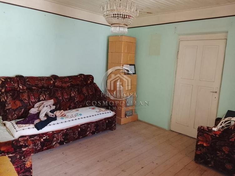 Casă cu 4 camere cu Canalizare în Dealu Viei