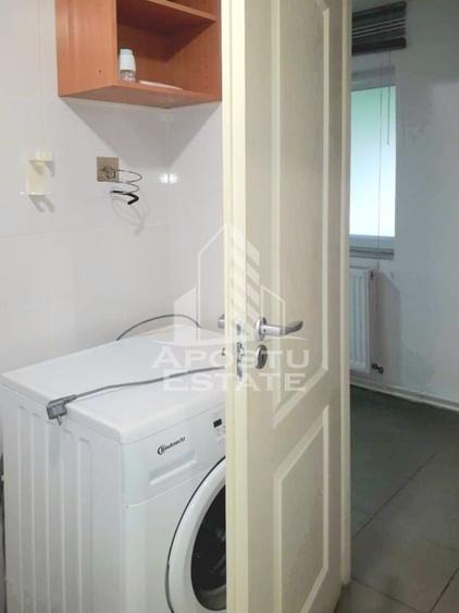 Apartament cu 2 camere semidecomandat în Lunei