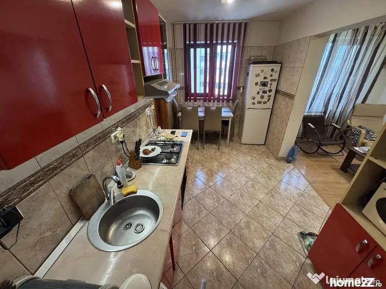 Apartament cu 4 camere decomandat în Tomis Nord