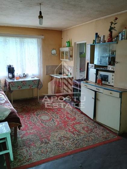 Casă individuală cu 4 camere cu Canalizare în Micănești