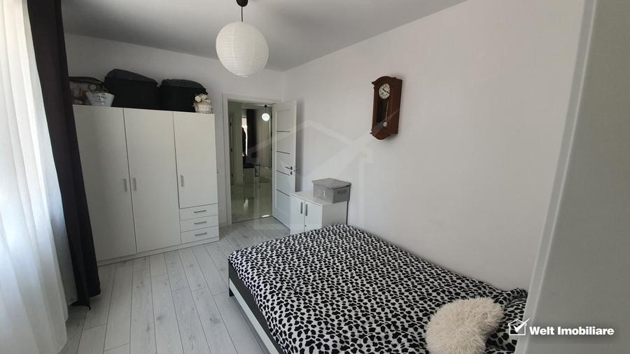 Apartament cu 3 camere semidecomandat, mobilat în Florești