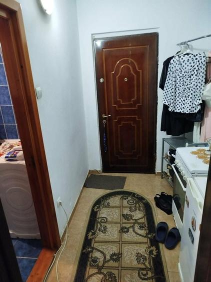 Garsonieră decomandată în Mândrești-Munteni