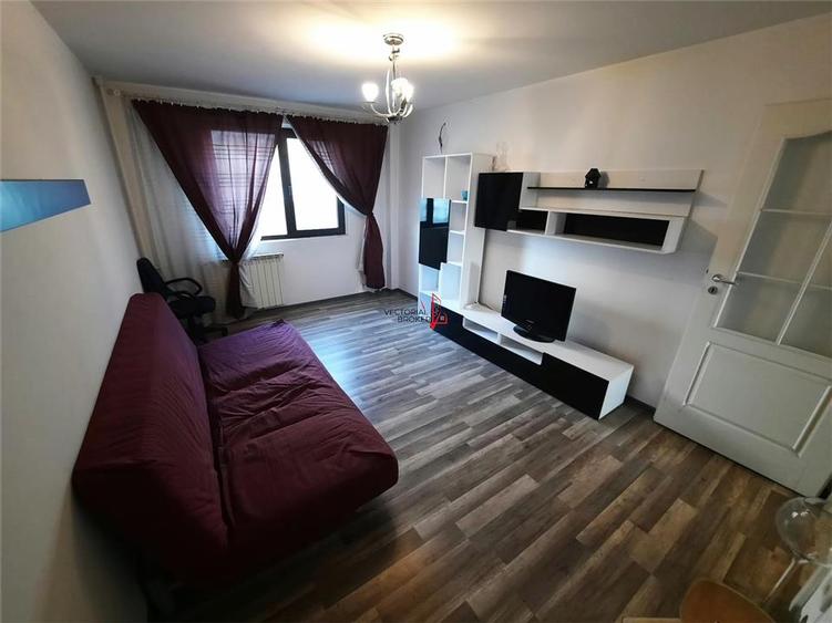 Apartament cu 3 camere decomandat în Pantelimon