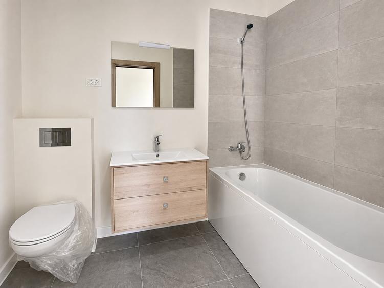 Apartament cu 2 camere decomandat, mobilat în Tomis Plus