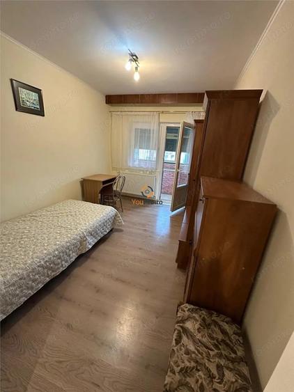 Apartament cu 3 camere decomandat în Olimpia-Stadion
