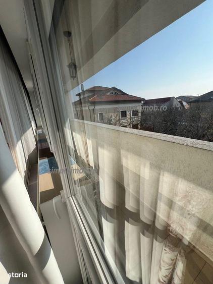 Apartament cu 2 camere, mobilat în Central — fotografia 1