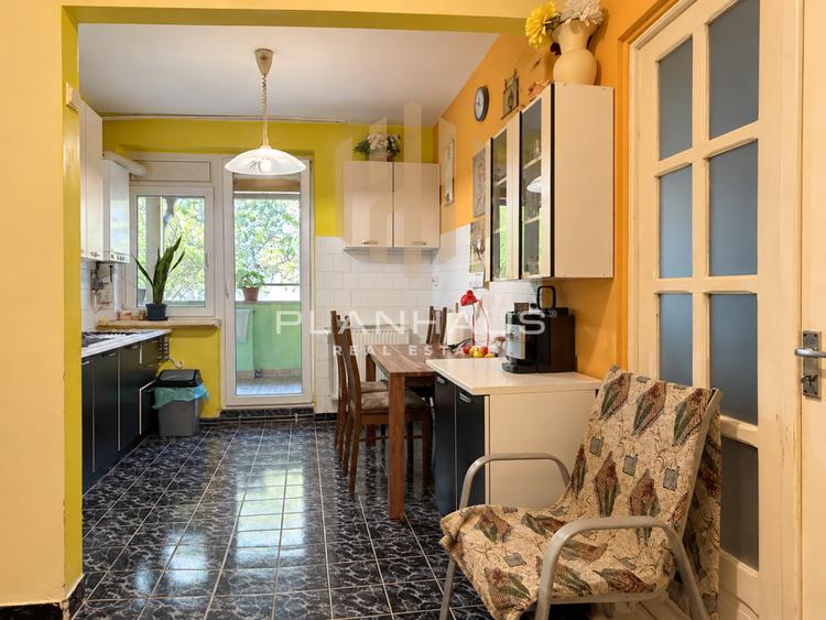 Apartament cu 2 camere decomandat în Ultracentral
