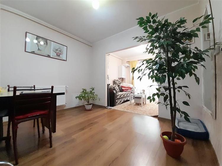 Apartament cu 2 camere semidecomandat, mobilat în Iris