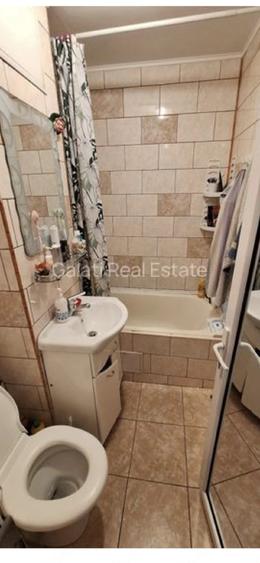 Apartament cu 2 camere decomandat în Micro 18