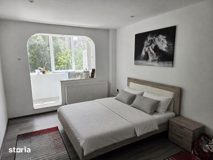 Apartament cu 3 camere în Hărmanului