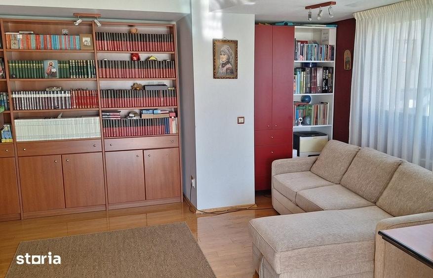 Apartament cu 7 camere în Titan