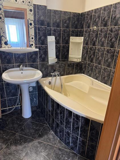 Apartament cu 2 camere decomandat în Centrul Civic