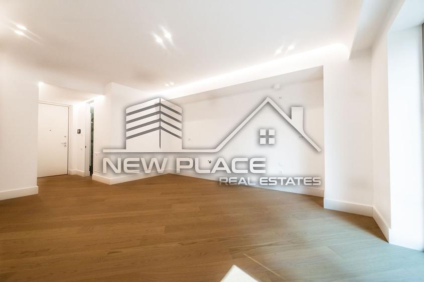 Apartament cu 3 camere decomandat în Pipera