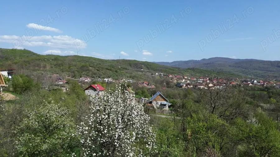 Teren de 2278 mp, în Jiblea Veche