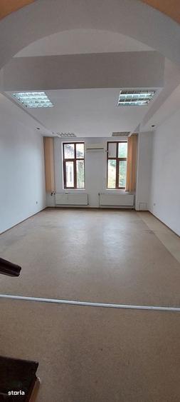 Spațiu comercial, de 157 mp, în Ultracentral