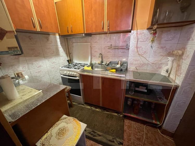 Garsonieră decomandată, mobilată în 9 Mai