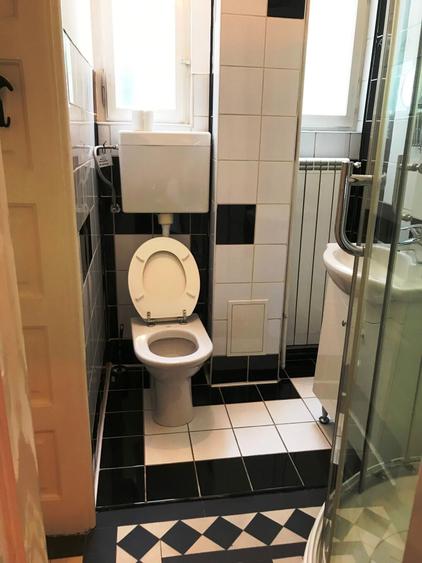 Apartament cu 6 camere semidecomandat în Dorobanți