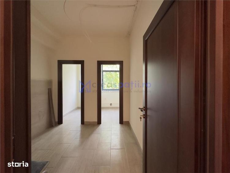 Spațiu comercial, de 190 mp, în Baza 3