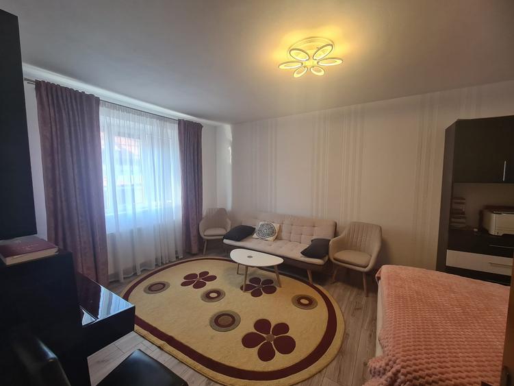 Apartament cu 2 camere în Craiter