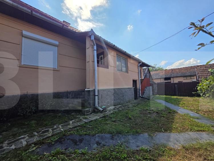 Casă individuală cu 3 camere cu Teren 1208 Mp în Micfalău