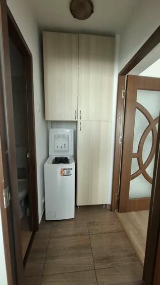 Apartament cu 2 camere semidecomandat, mobilat în Tătărași