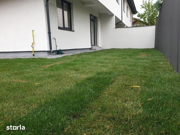 Casă cu 4 camere cu Teren 300 Mp în Miroslava