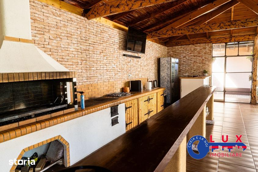 Casă cu Teren 2276 Mp în Murighiol