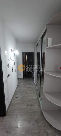 Apartament cu 3 camere decomandat, mobilat în Valea Lupului