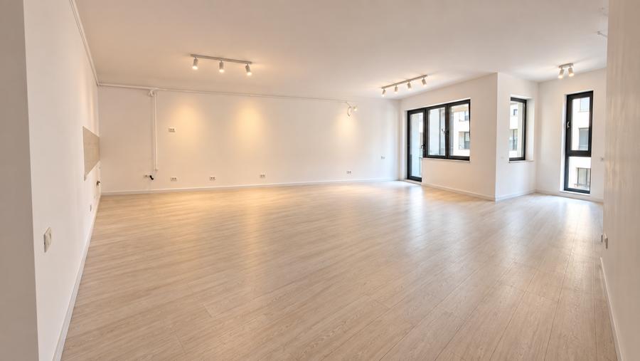 Apartament cu 3 camere decomandat în Timpuri Noi