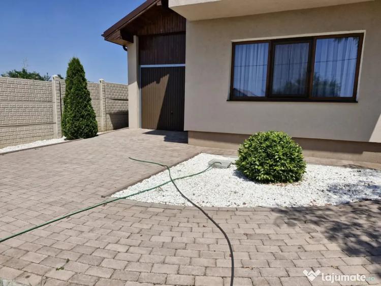 Casă cu 1 camere cu Teren 1024 Mp în Malu Mare