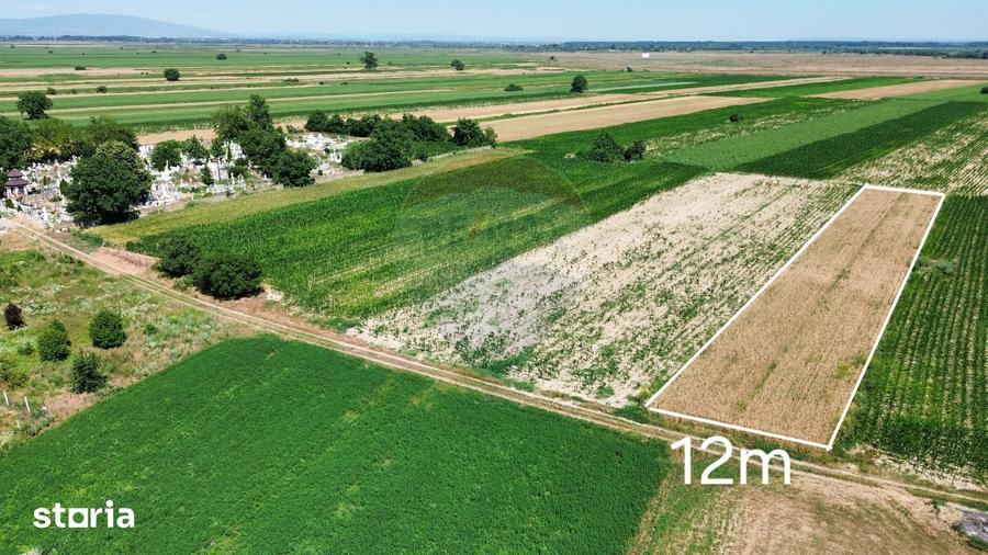 Teren de 1391 mp, în Biliești