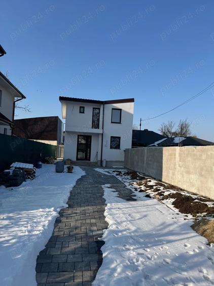 Casă individuală cu 5 camere cu Teren 210 Mp în Bucureștii Noi