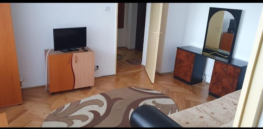 Casă cu 2 camere în Central