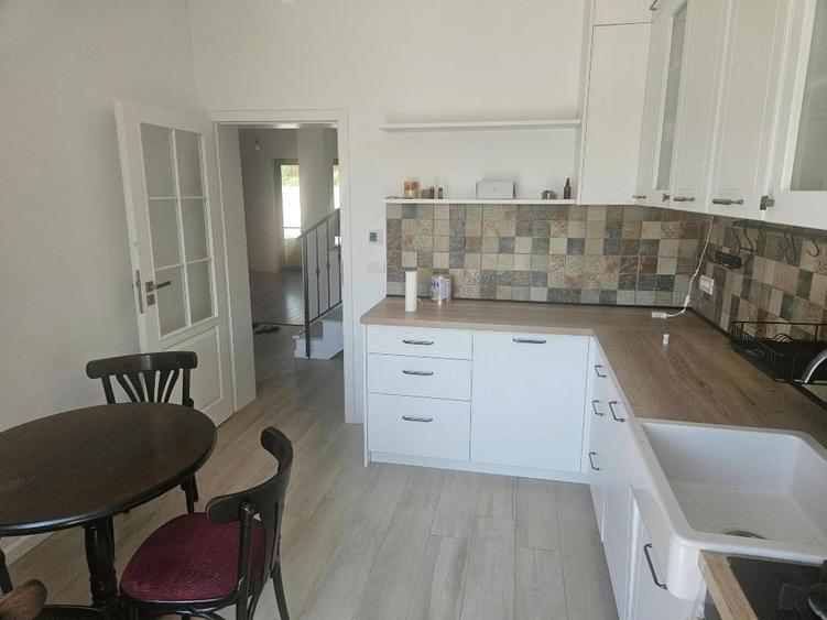 Duplex cu 4 camere cu Garaj în Sânandrei
